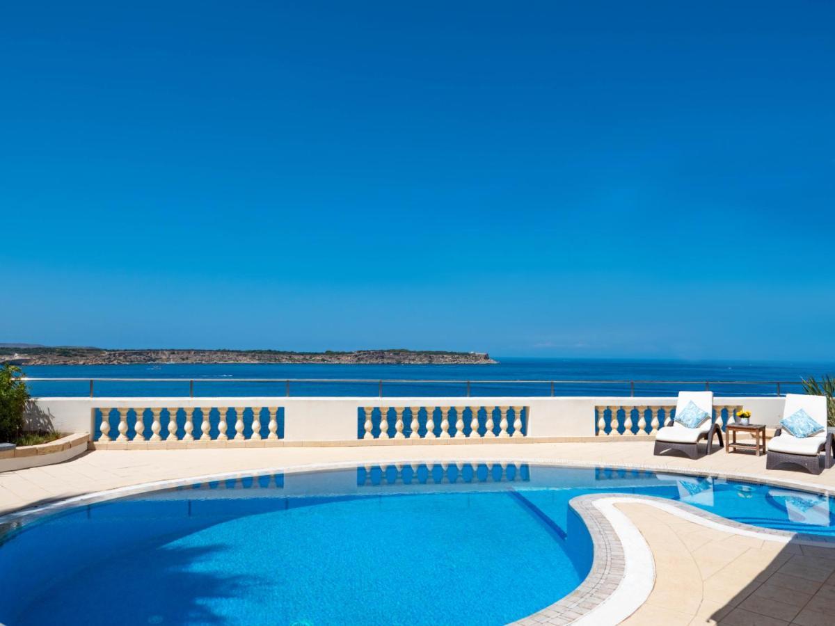 Villa Palma - Sunset Sea Views With Pool, Jacuzzi, Sauna And Games Room 梅利哈 外观 照片